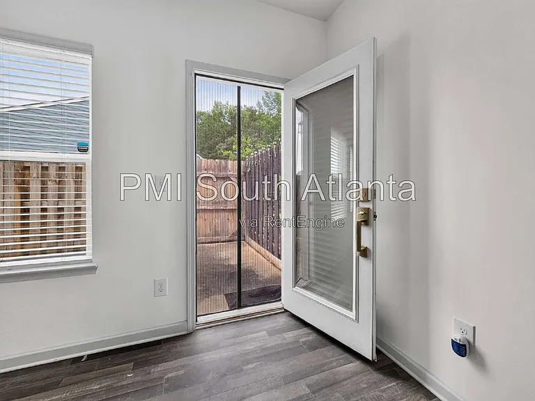 4925 Lower Elm St — Photo 28
