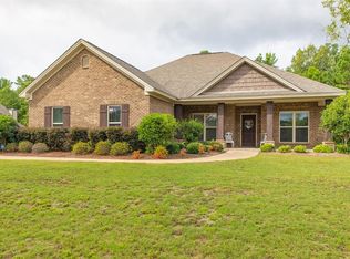 1000 Southern Hills Dr, Wetumpka, AL 36093