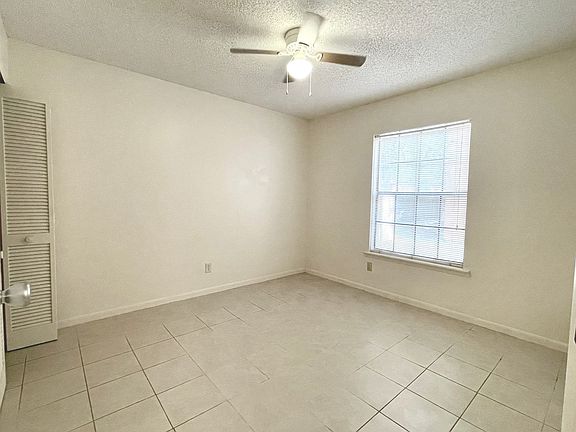 5th image of 7200 63rd St N APT B