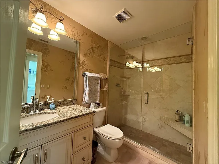 24821 Lakemont Cove Ln #201 — Photo 18