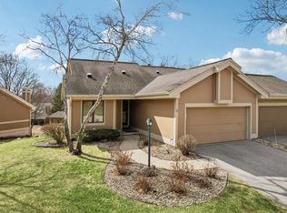 3449 Valley Creek Cir, Middleton, WI 53562