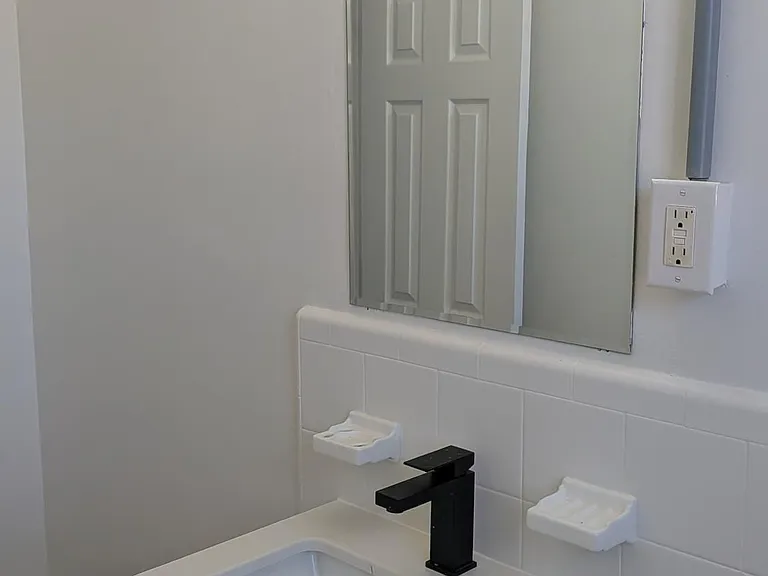 296 Saguenay Ave #11 — Photo 14