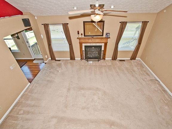 5th image of 6468 Michele Ln