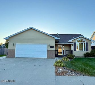 1705 7th St NE, Watertown, SD, 57201