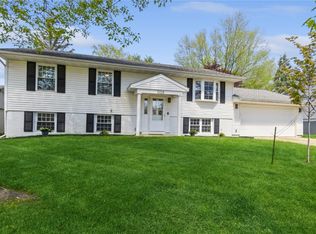 3328 Tulane Ave, Iowa City, IA 52245