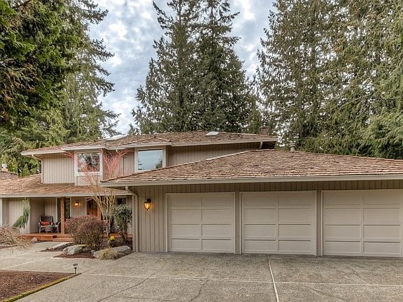 2nd image of 21729 NE 29th St