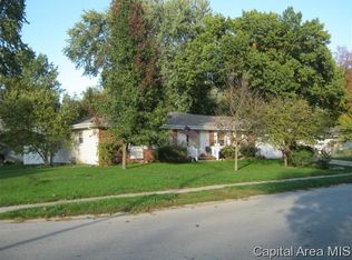 2517 Churchill Rd, Springfield, IL 62702