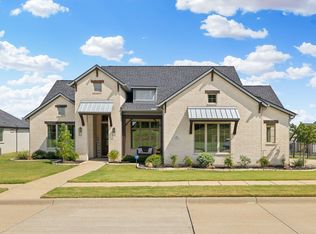 320 Carrington Dr, Argyle, TX 76226