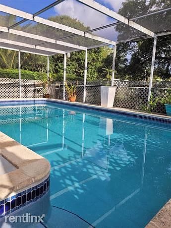 1st image of 1140 NW 135th St