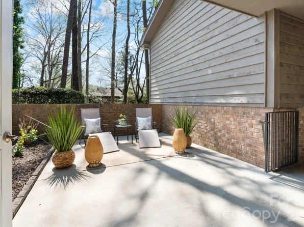 3505 Colony Crossing Dr, Charlotte, NC 28226