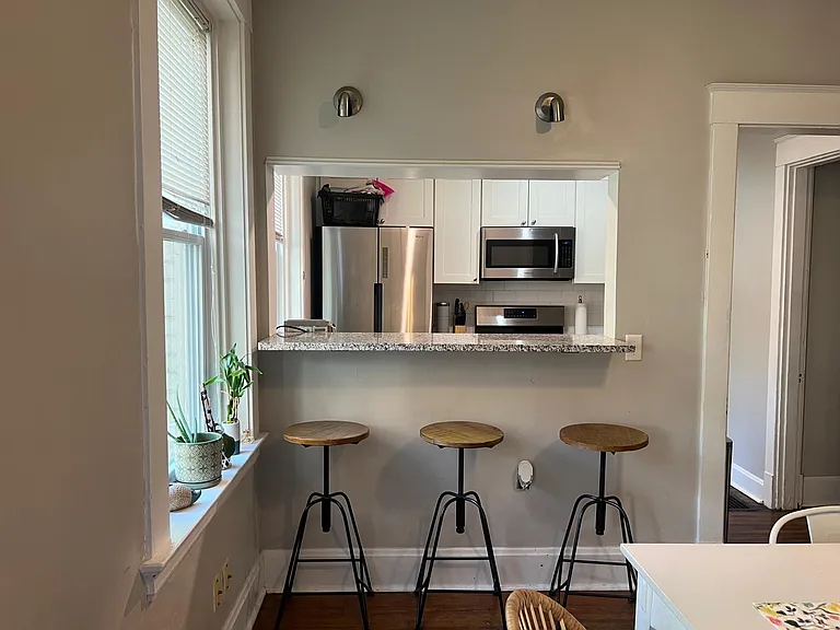 269 W McMillan St — Photo 7