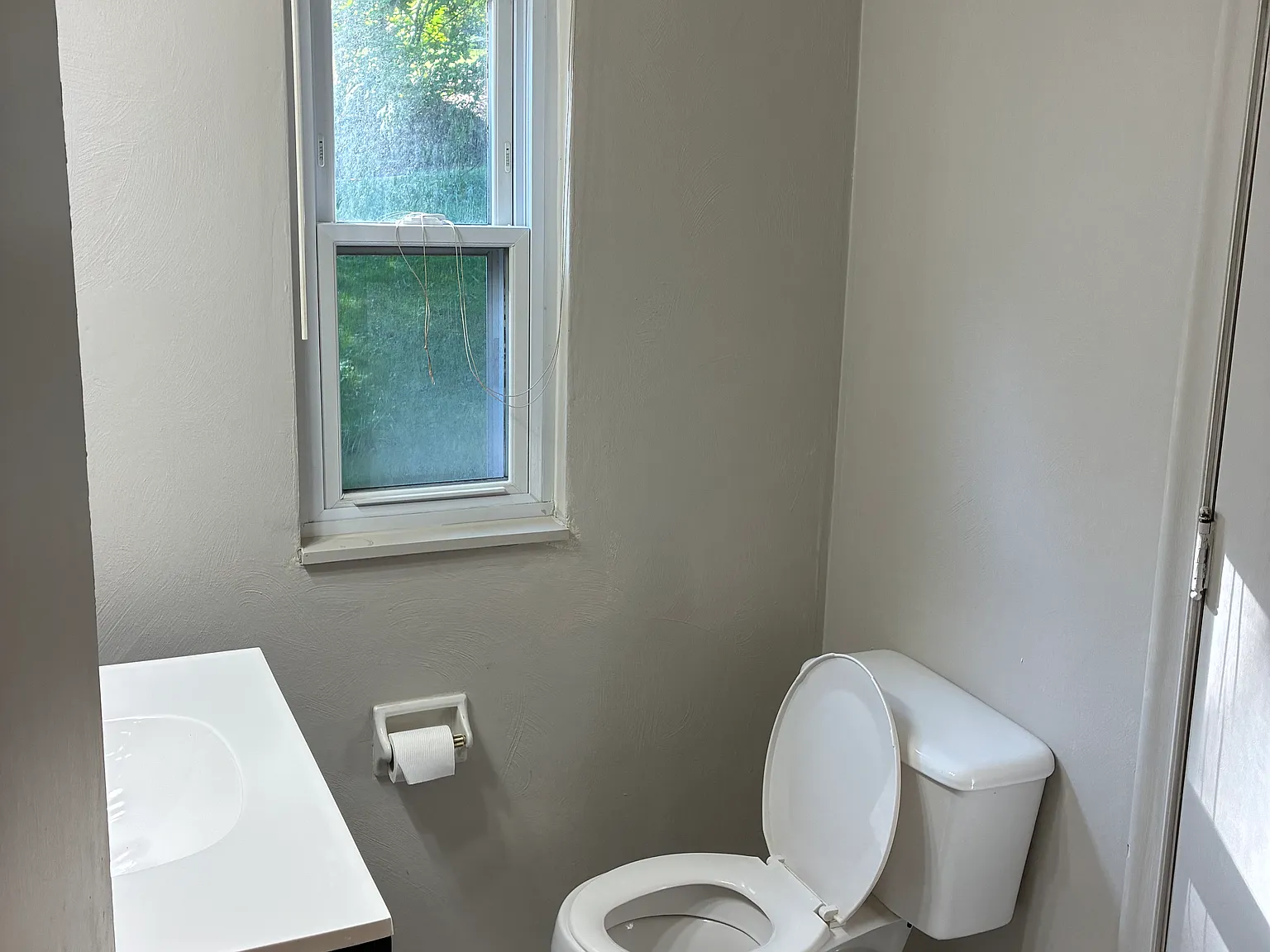 4 bed, 1.5 bath, 2157 sqft, $2,200 — Photo 4