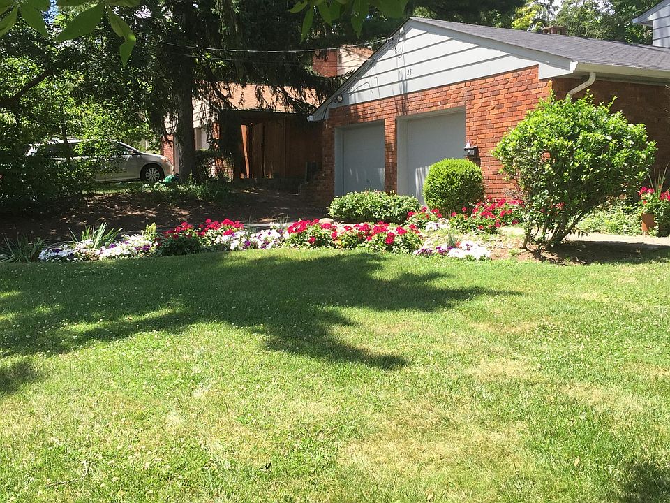 1st image of 28 Vermont Ave