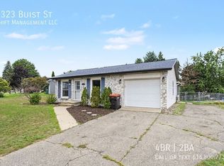 7323 Buist St, Jenison, MI 49428