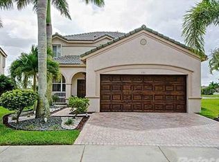 651 Live Oak Ln, Weston, FL 33327