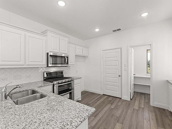 6th image of this home