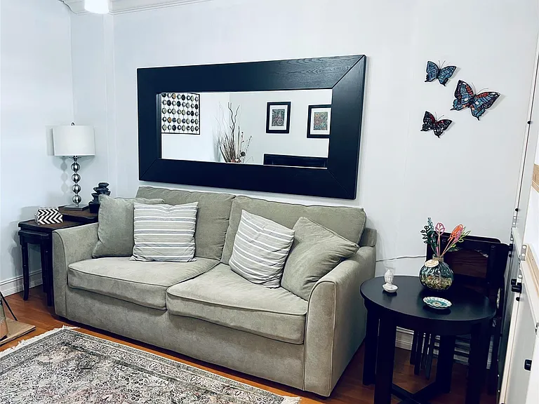 800 NE 195th St #605 — Photo 15