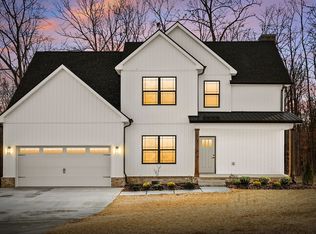 2250 S Hinton Rd, Southside, TN 37171