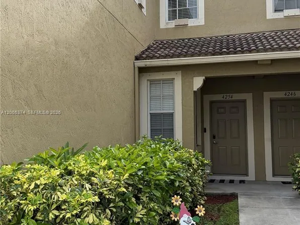 4254 SW 132nd Way, Miramar, FL 33027