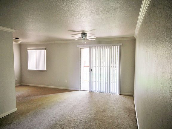 3rd image of 8260 E ARABIAN Trail #252