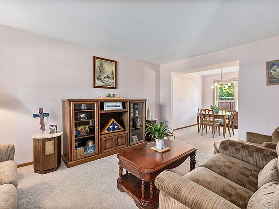 5th image of 128 Bingham Cir