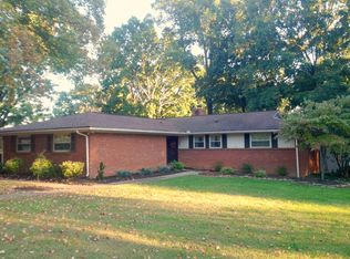 217 Sutton Ln, Knoxville, TN 37909