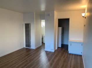 300 Dolliver St APT 15, Pismo Beach, CA 93449