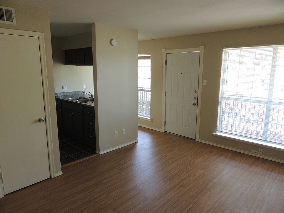 1st image of 5825 Reiger Ave APT 9