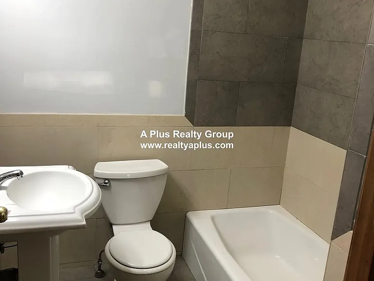 336 Centre St #1A — Photo 12