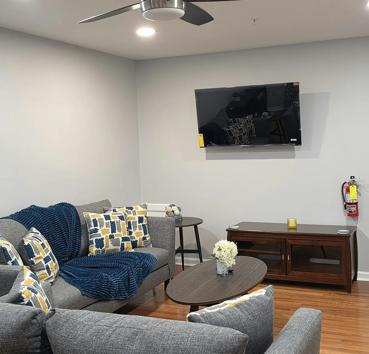 2804 Bellbrook Street, Unit Room C — Photo 3