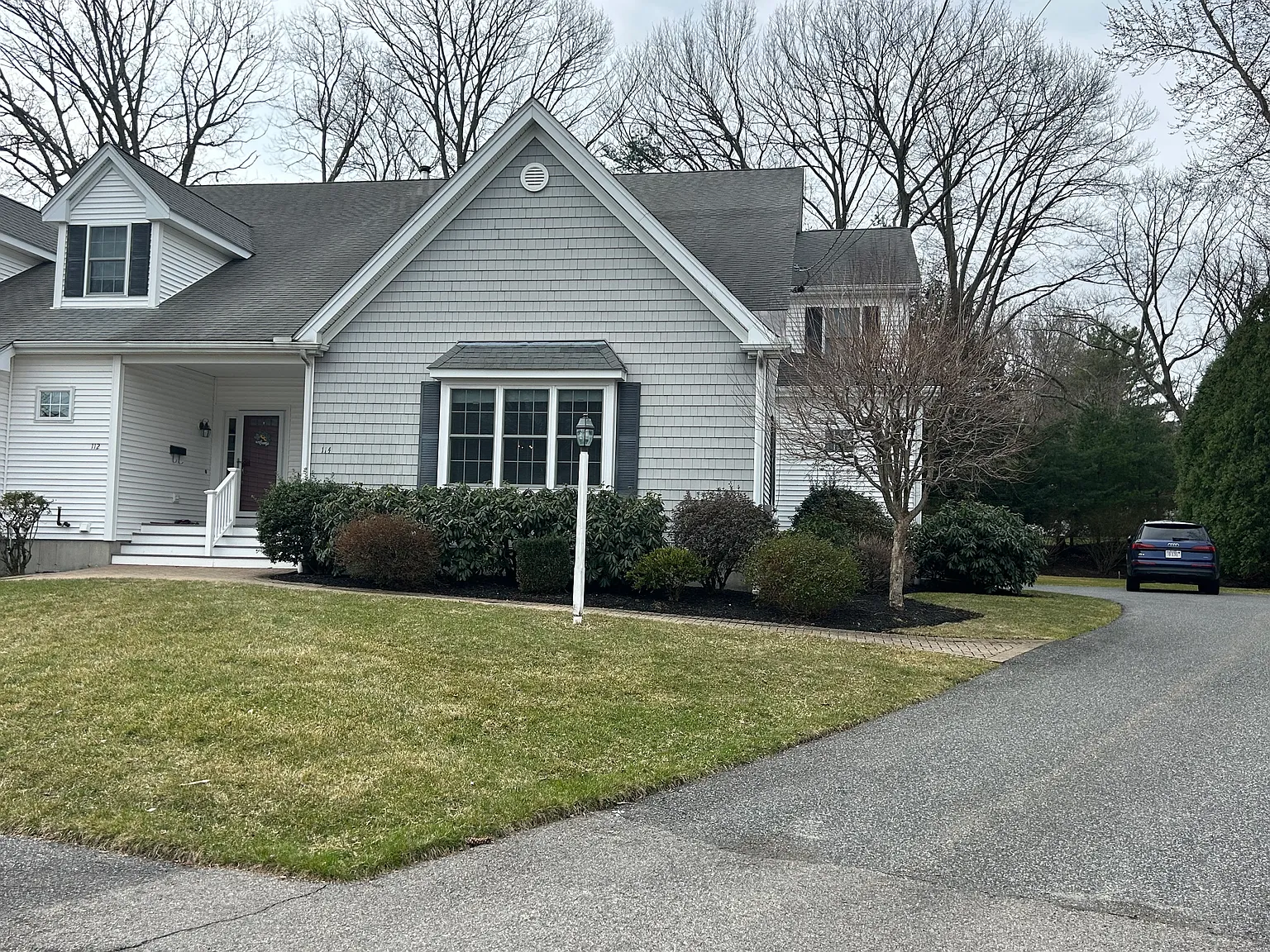 4 bed, 2.5 bath, 3350 sqft, $7,800 — Photo 1