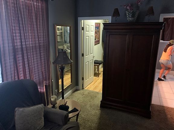 5th image of 1001 E Ellicott St
