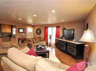 4002 Indian Hills Rd, Columbia, TN 38401