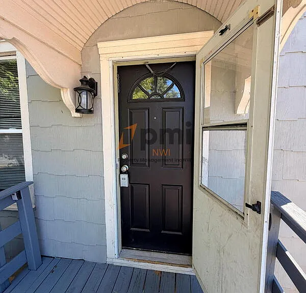 422 Hoyt St #1 — Photo 13