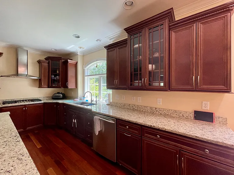 5 Beech Crest Rd — Photo 5