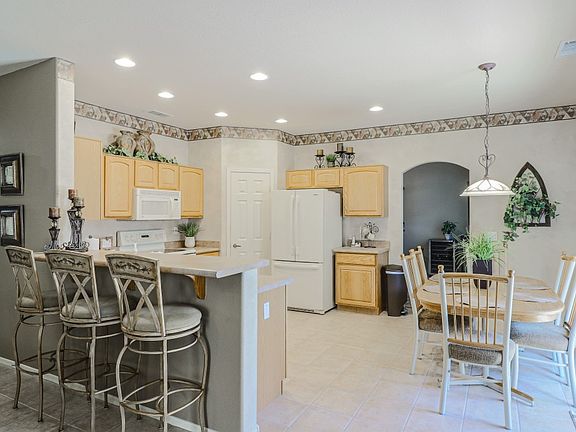 3rd image of 25819 N 67th Ln