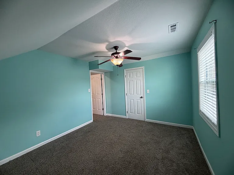 2525 Centerstone Cir — Photo 28