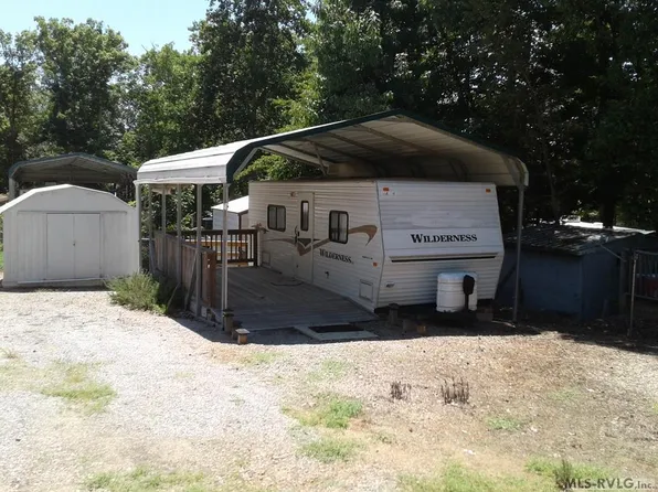13 Des Laco Trl, Bracey, VA 23919