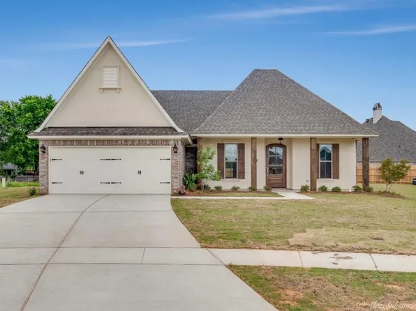 506 Hempstead Cir, Benton, LA 71006