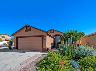 8080 N Tackroom Ln, Tucson, AZ 85741