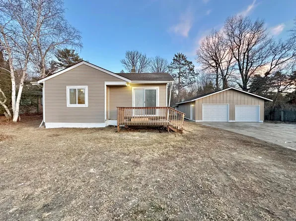 1804 McKinney Lake Rd, Grand Rapids, MN 55744