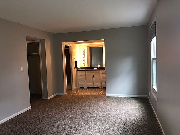 5th image of 2119 Cottingham Dr