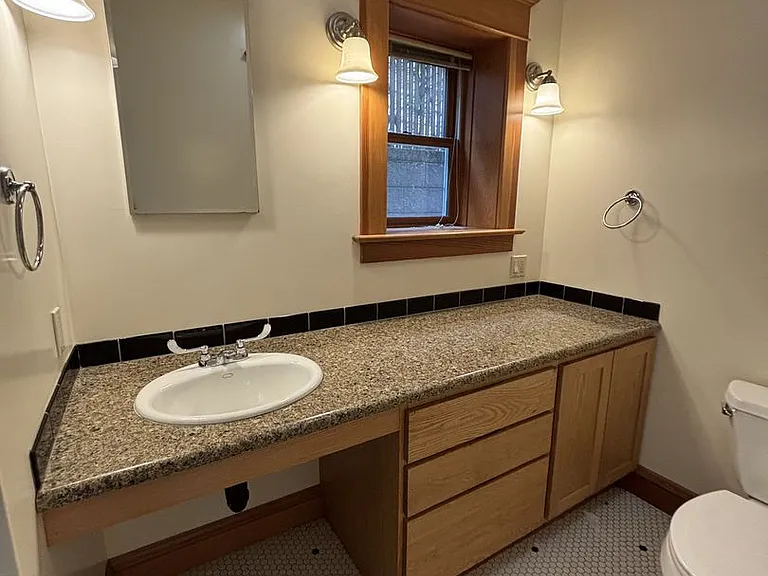 431thompson — Photo 9