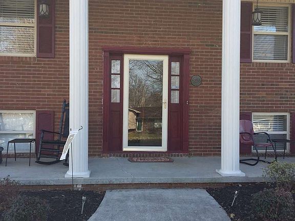 2nd image of 6255 Woodcrest Dr