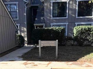 12746 W 110th Ter #71, Overland Park, KS 66210