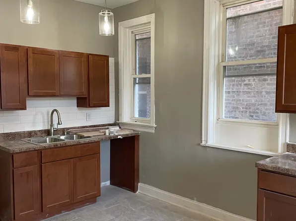 7724 S Carpenter St #1, Chicago, IL 60620