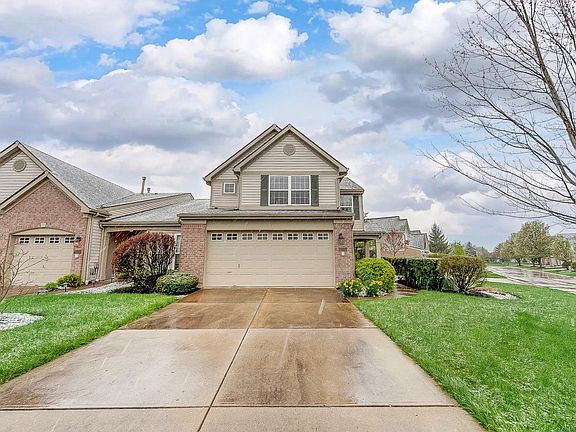 3rd image of 6569 Pondfield Ln