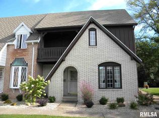 1461 Valle Vista Blvd APT 12, Pekin, IL 61554