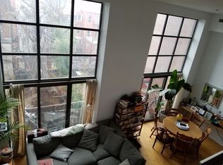 164 Grand St APT 3B, Brooklyn, NY 11249