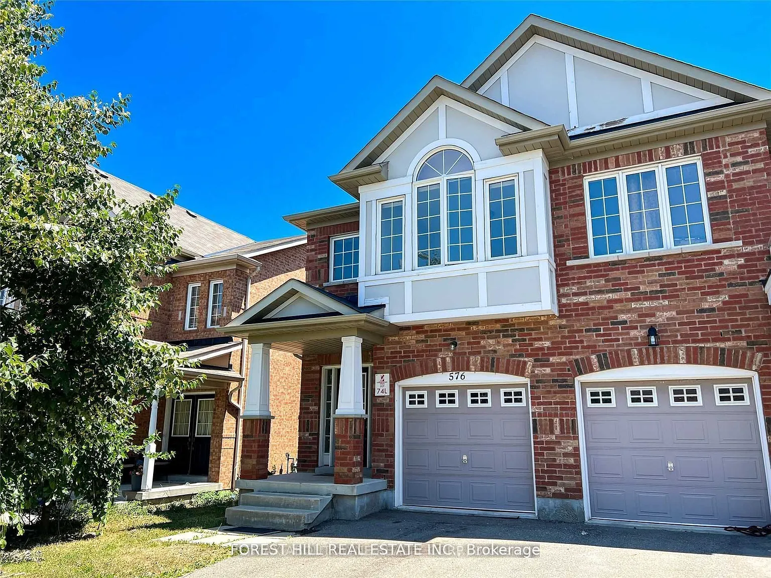 4 bed, $3,900 — Photo 2